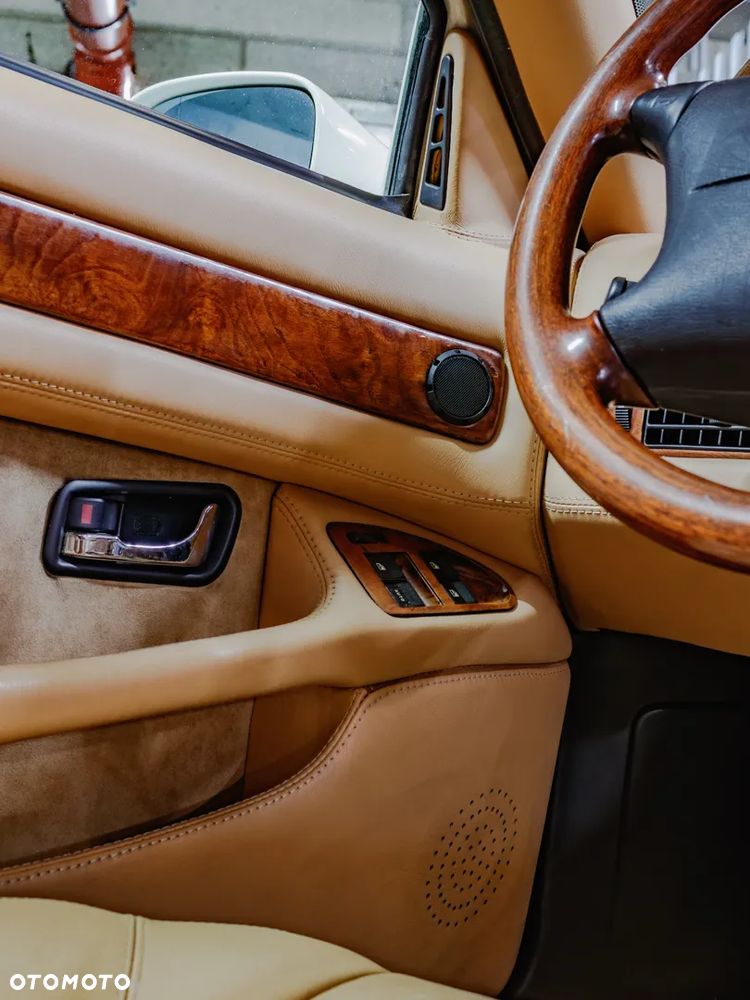 Maserati Quattroporte - 21