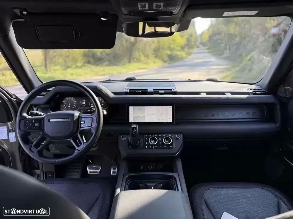 Land Rover Defender 2.0 P400e 110 AWD X-Dynamic HSE - 17