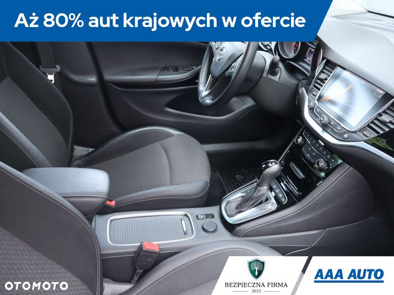 Opel Astra - 10