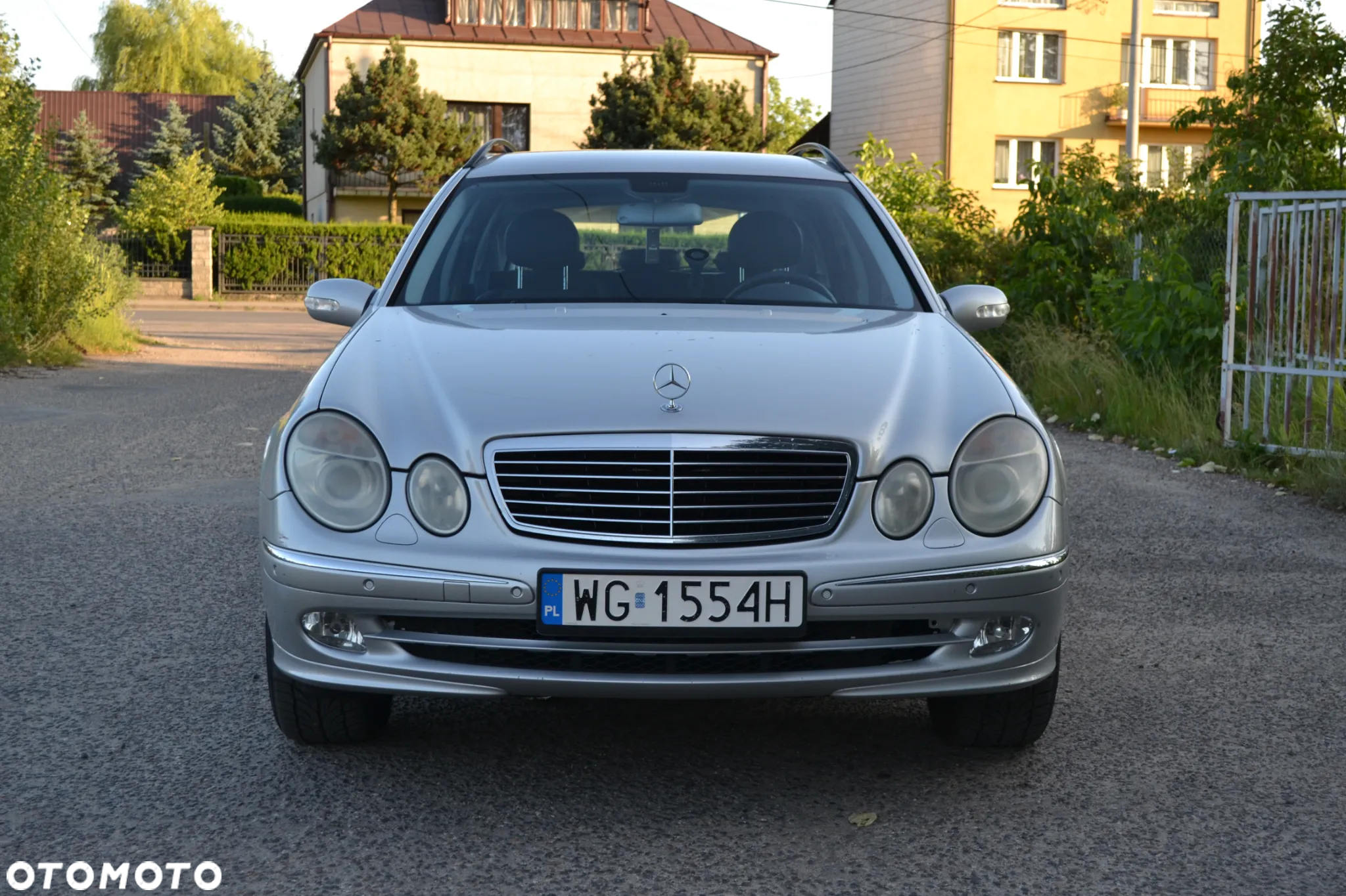 Mercedes-Benz Klasa E 240 4-Matic T Avantgarde - 2