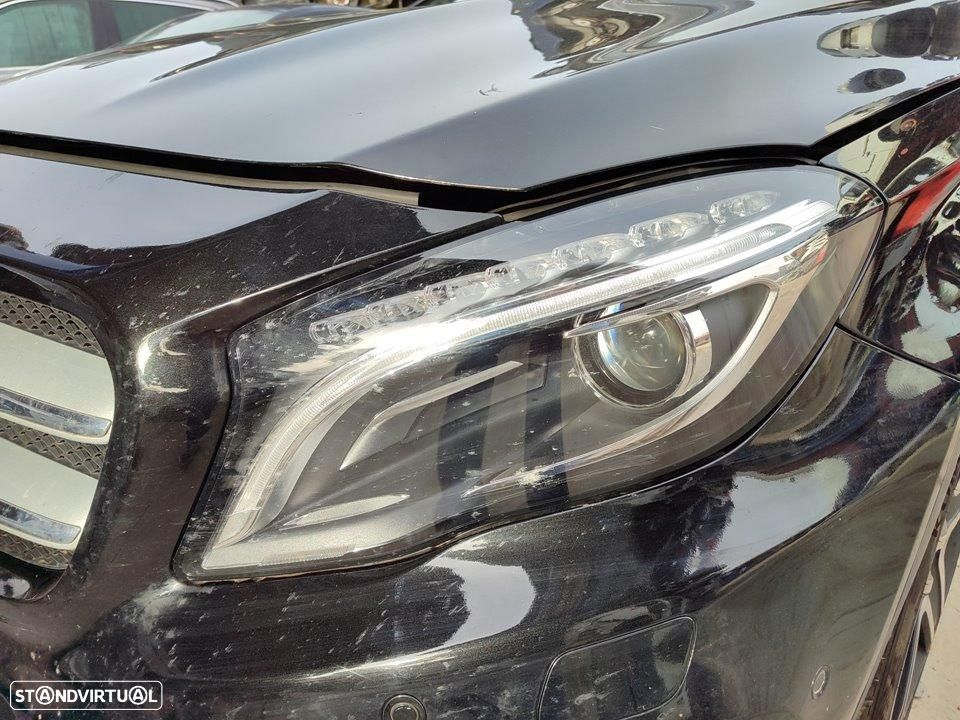 FAROL ESQUERDO MERCEDES-BENZ CLASE GLA BM 156 - 1