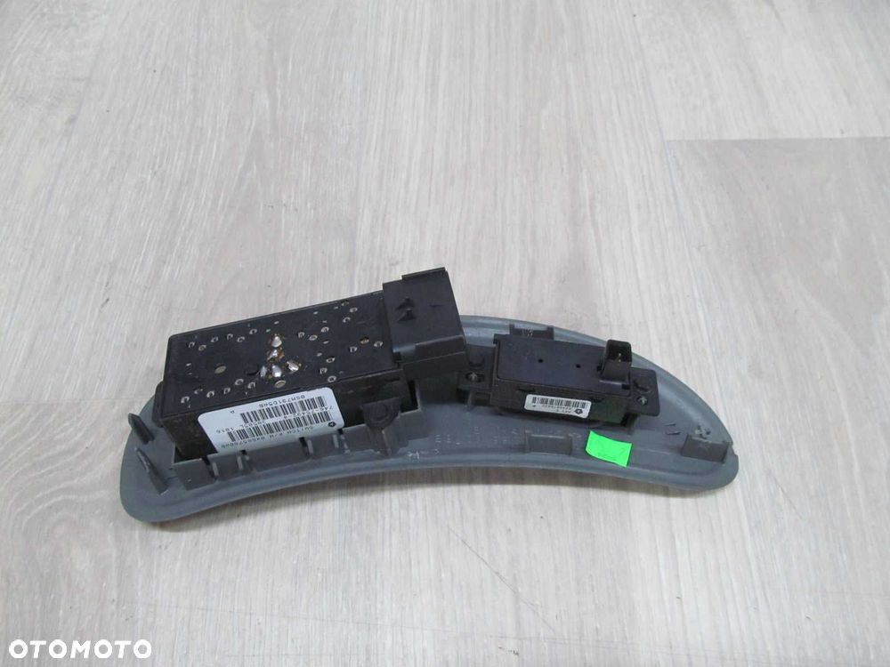 CHRYSLER GRAND VOYAGER IV PANEL PRZELACZNIK OTWIERANIA SZYB 04685780AB - 3