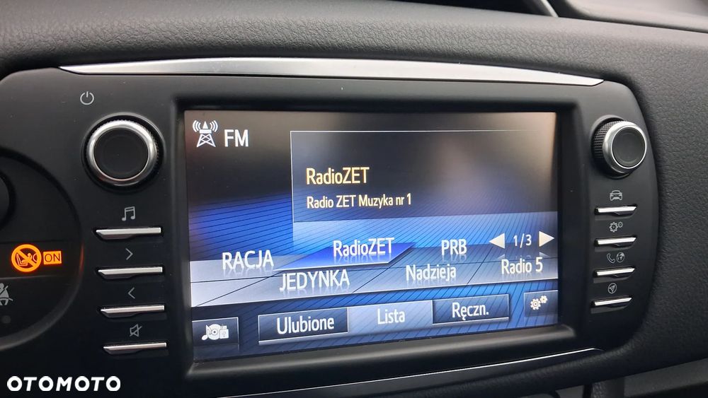 Toyota Yaris Hybrid 100 Dynamic EU6 - 30