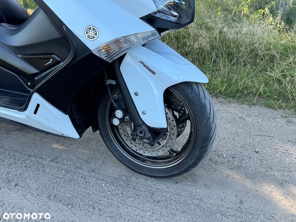 Yamaha Tmax - 6