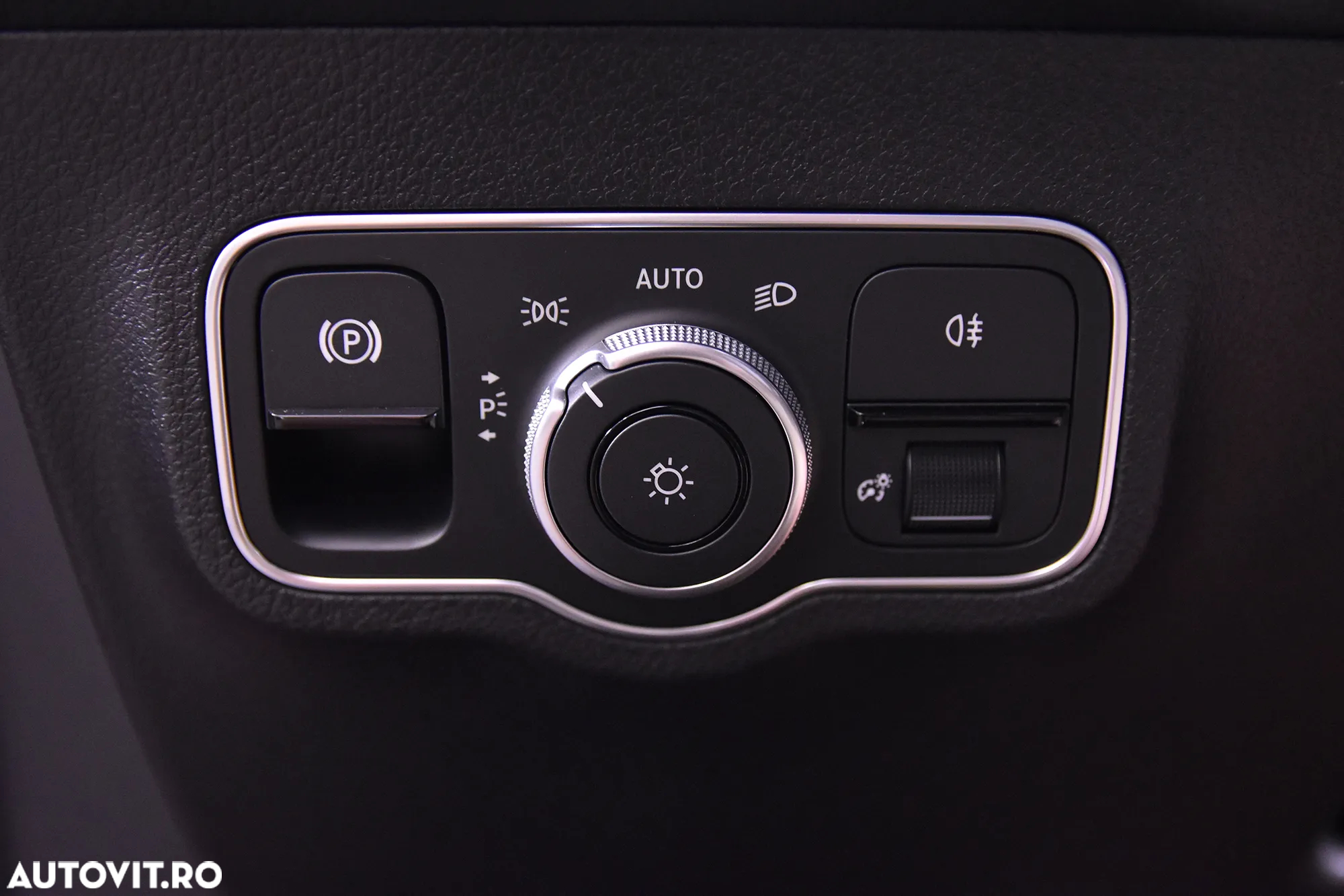Mercedes-Benz GLB 220 4MATIC MHEV Aut. - 16
