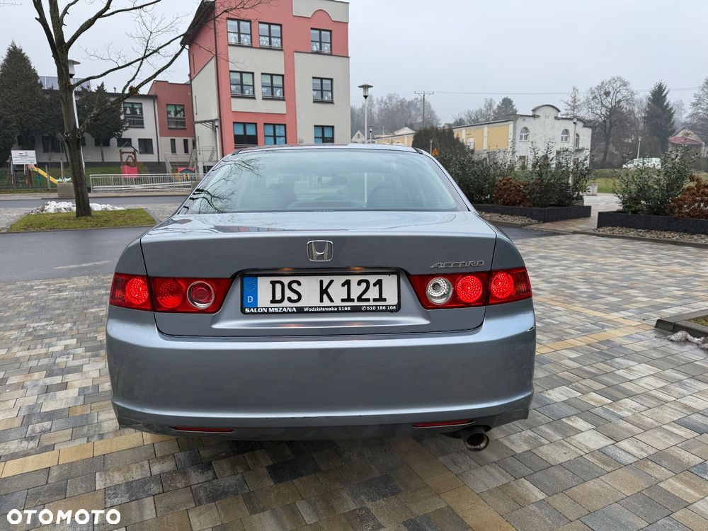 Honda Accord 2.0 i Executive - 5