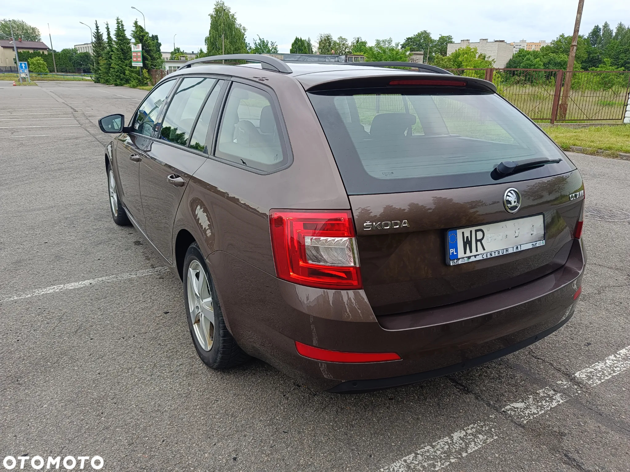 Skoda Octavia 2.0 TDI Ambition DSG - 6