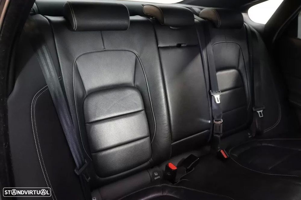 Jaguar XF 20d Aut. R-Sport - 32