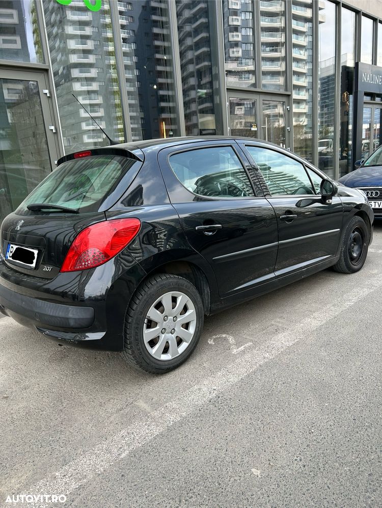 Peugeot 207 - 4
