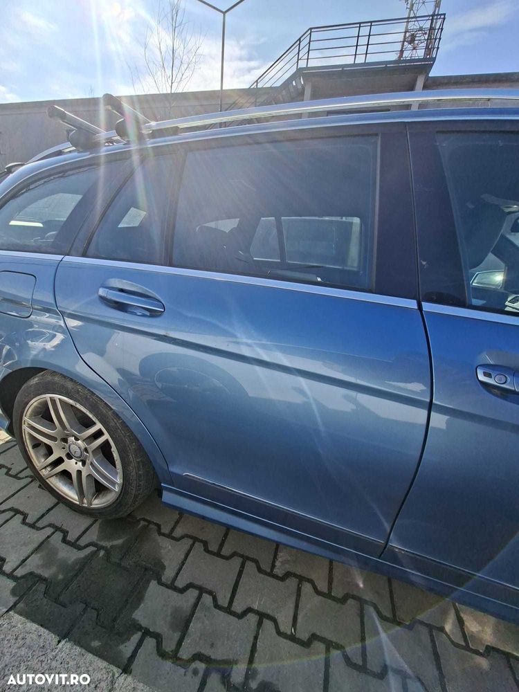 Usa dezechipata stanga/dreapta spate Mercedes C-Class S204 Combi - 2