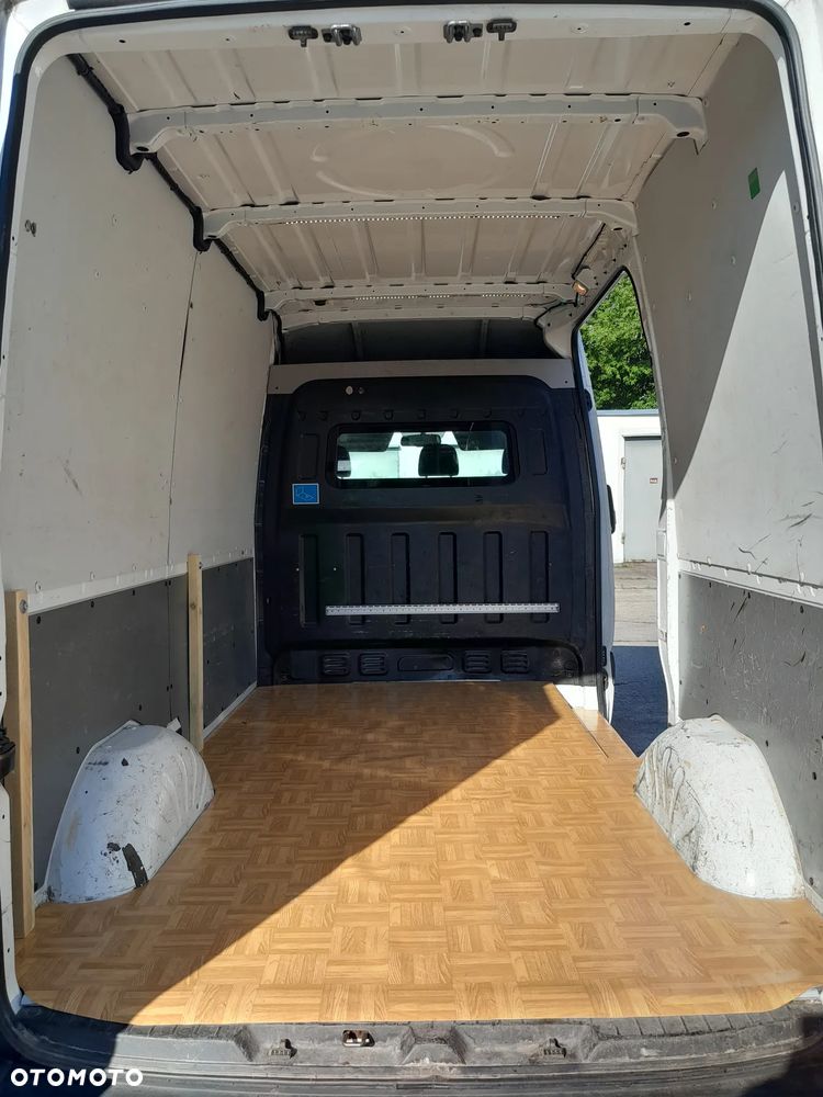 Hyundai H350 - 7