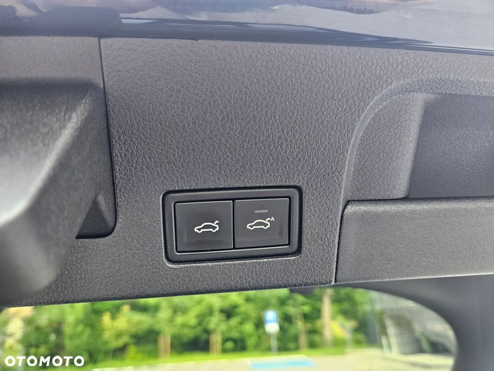 Volkswagen Arteon 2.0 TDI SCR DSG Elegance - 30
