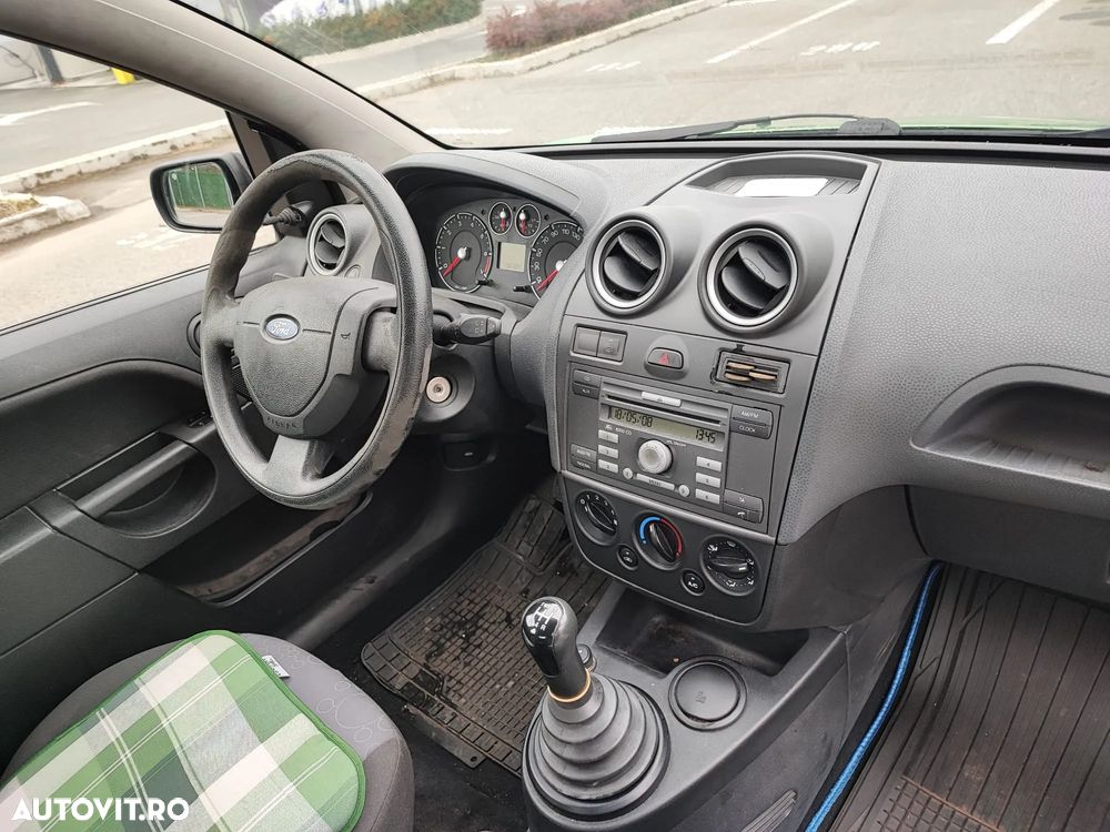 Ford Fiesta - 3