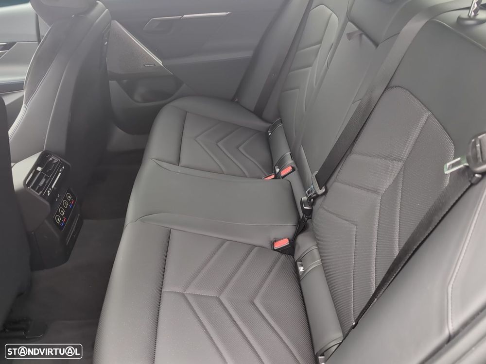 BMW i5 eDrive40 Pack Desportivo M - 14