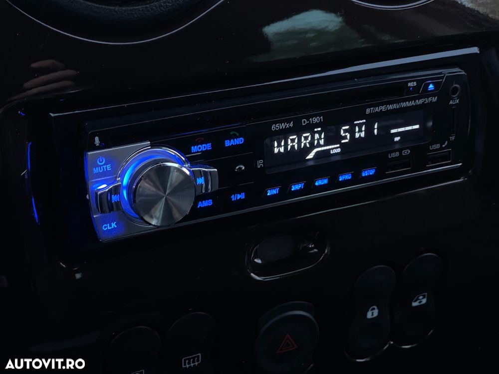 Dacia Duster 1.6 16V 4x4 Prestige - 15