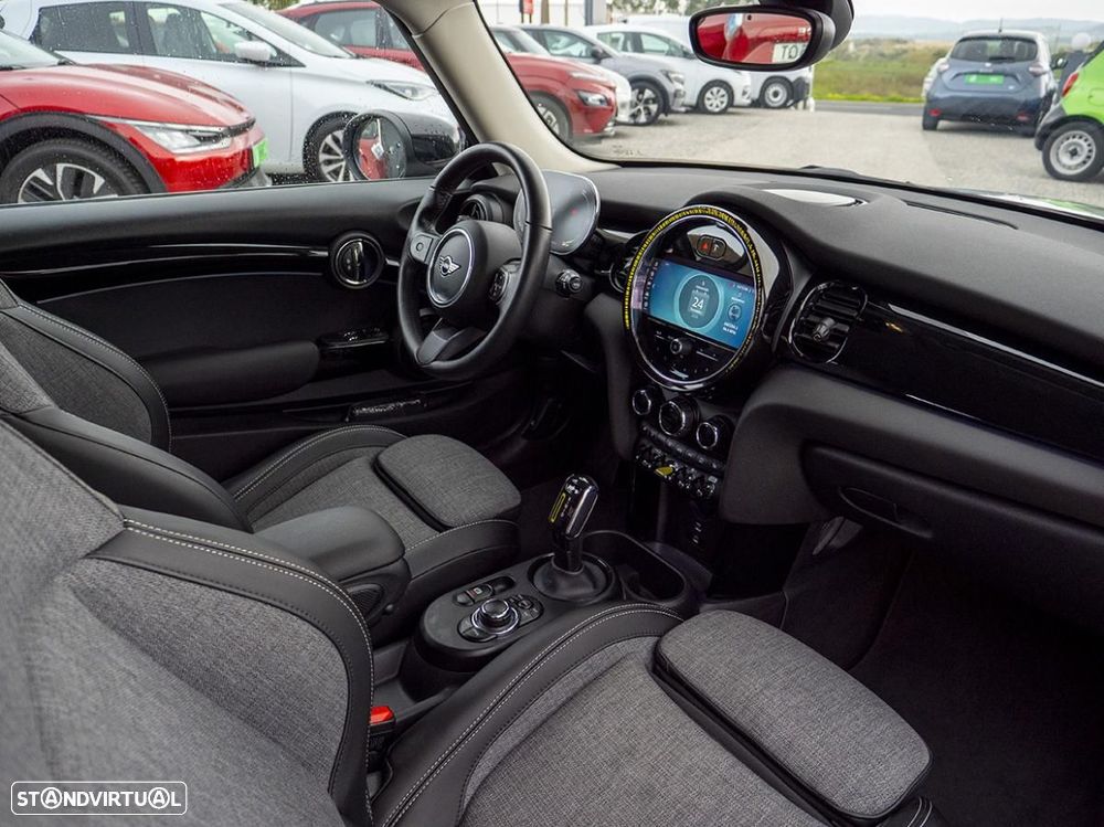 MINI 3 Portas Cooper SE - 18