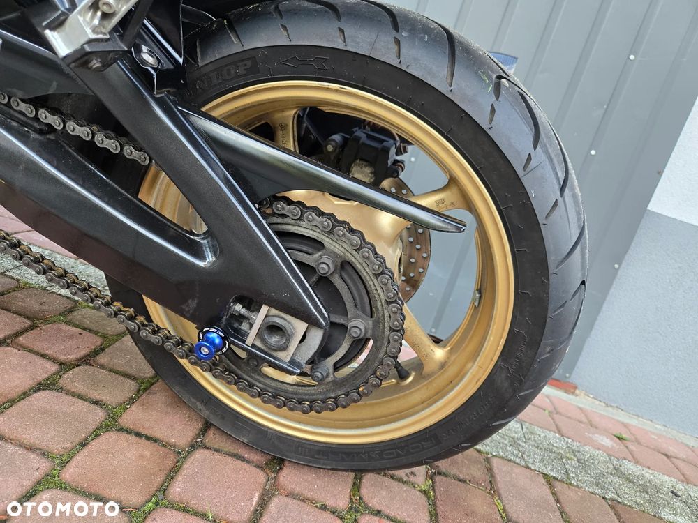 Yamaha FZ8 - 29
