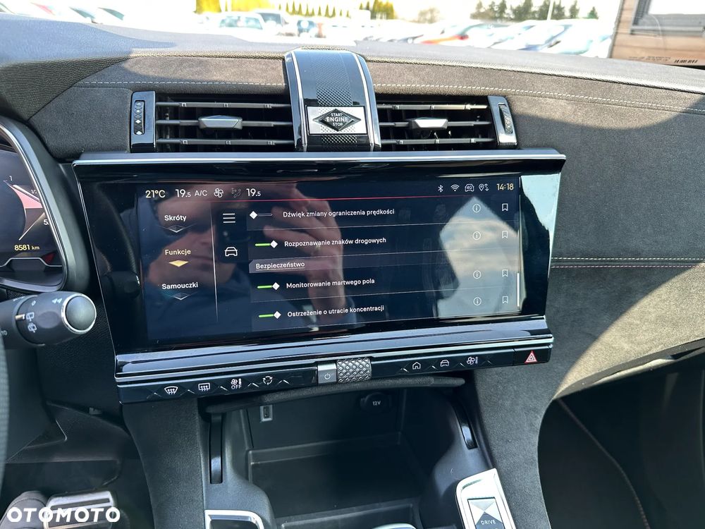 DS Automobiles DS 7 Crossback - 15