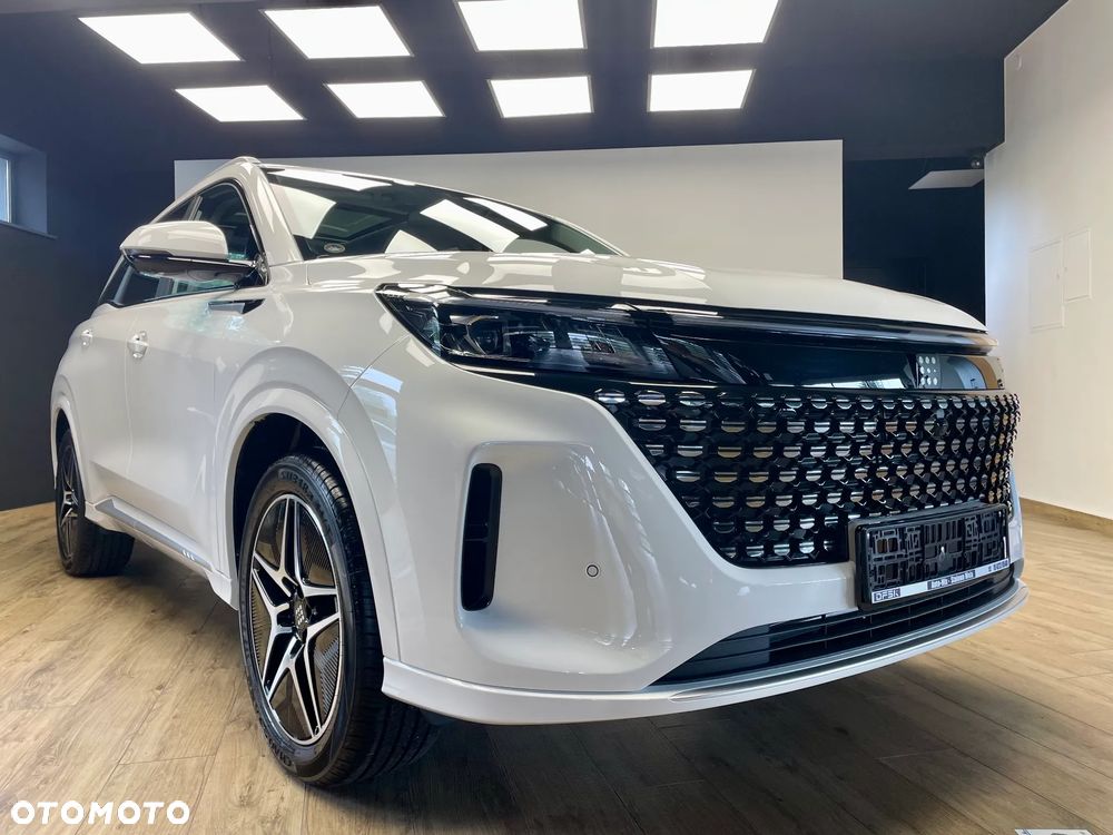 DFSK e5 1.5 PHEV Prestige E-CVT - 1