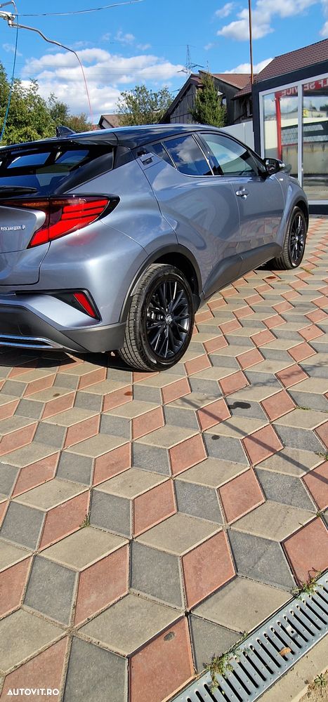Toyota C-HR - 12