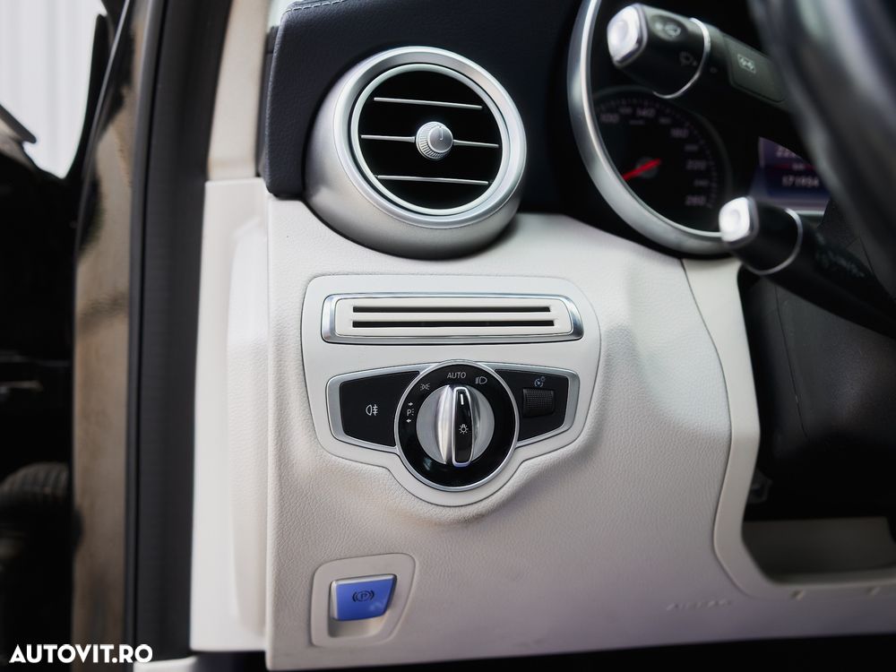 Mercedes-Benz C 180 (BlueTEC) d 7G-TRONIC Exclusive - 24