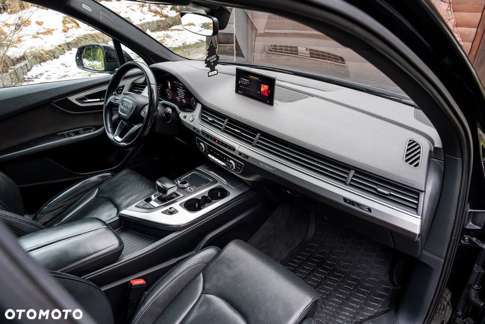 Audi Q7 - 27