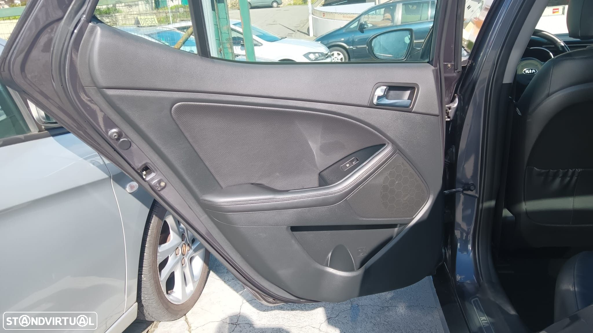 Kia Optima 1.7 CRDI TX Top Aut. - 14