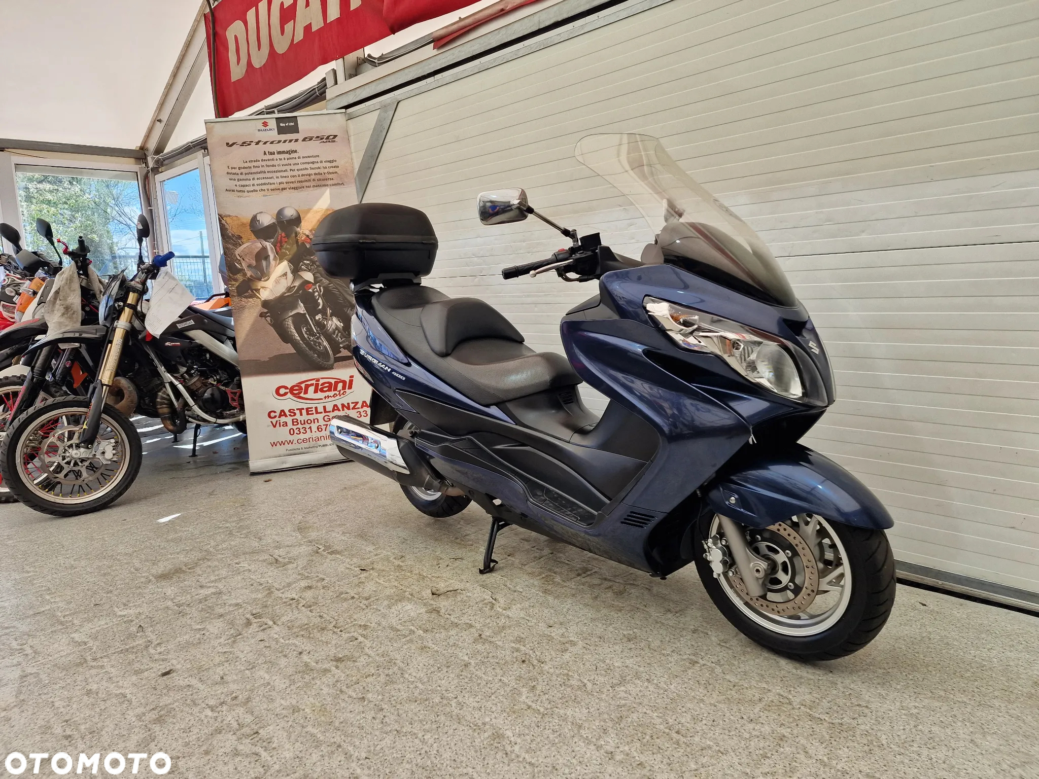 Suzuki Burgman - 4