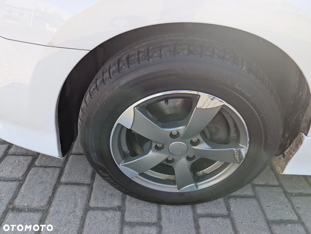 Hyundai i30 i30cw 1.6 CRDi FIFA WM Edition - 22