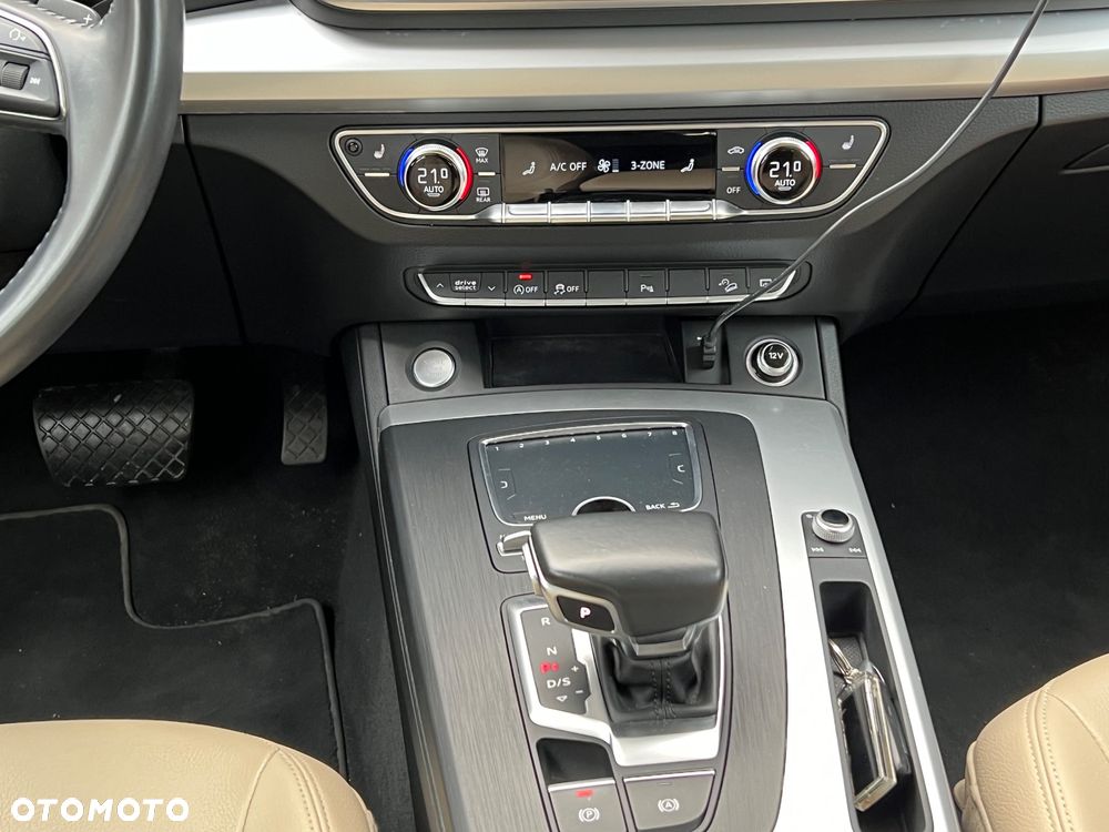 Skoda Superb 2.0 TDI SCR Style DSG - 23