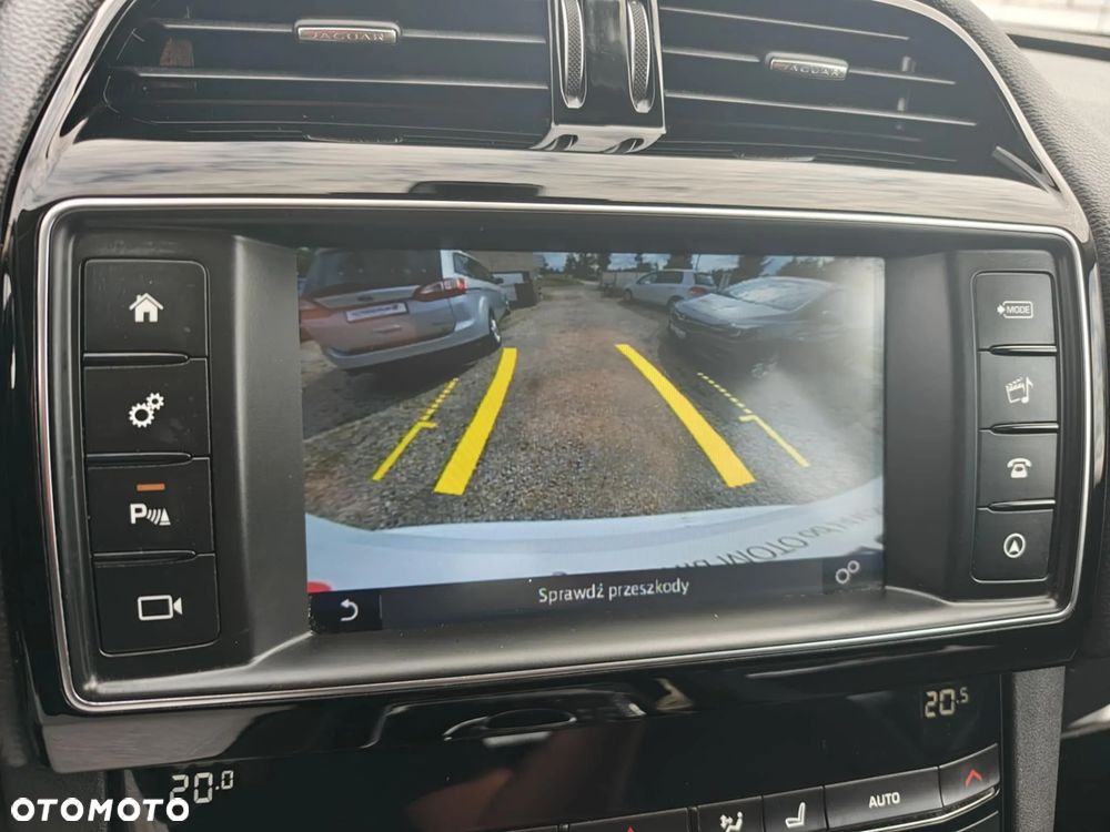 Jaguar F-Pace 2.0 i4D AWD R-Sport - 21