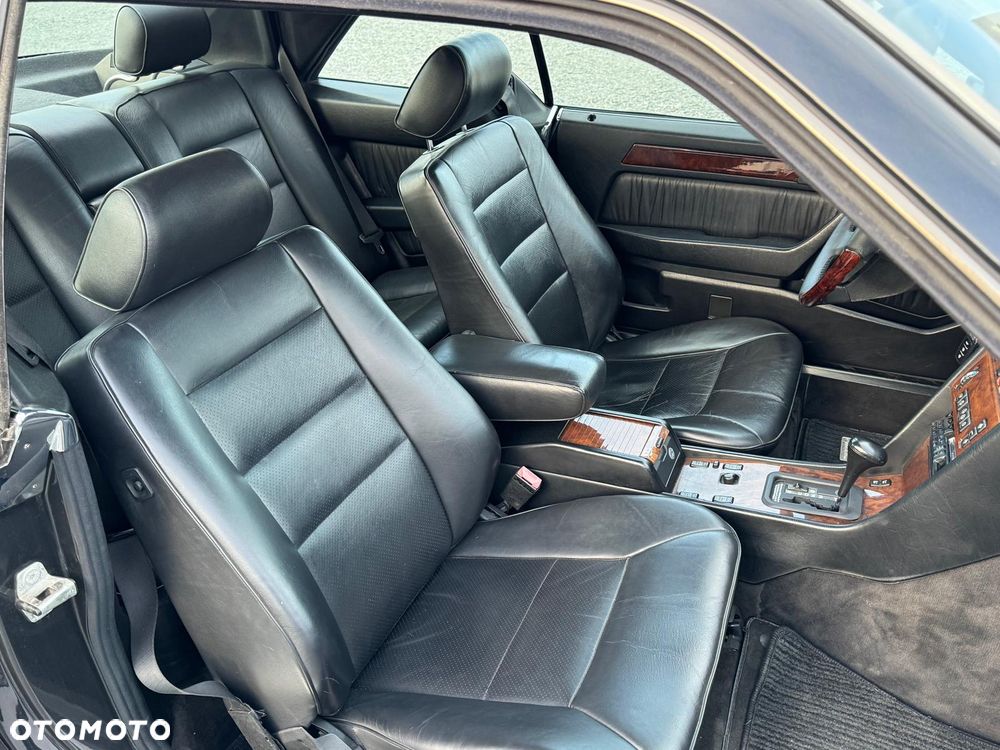 Mercedes-Benz W124 (1984-1993) - 12