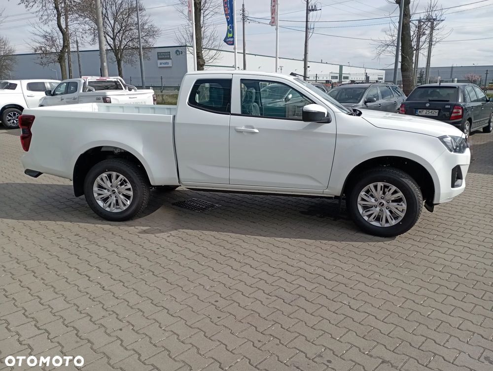 Isuzu D-Max 1.9 EC LS - 5