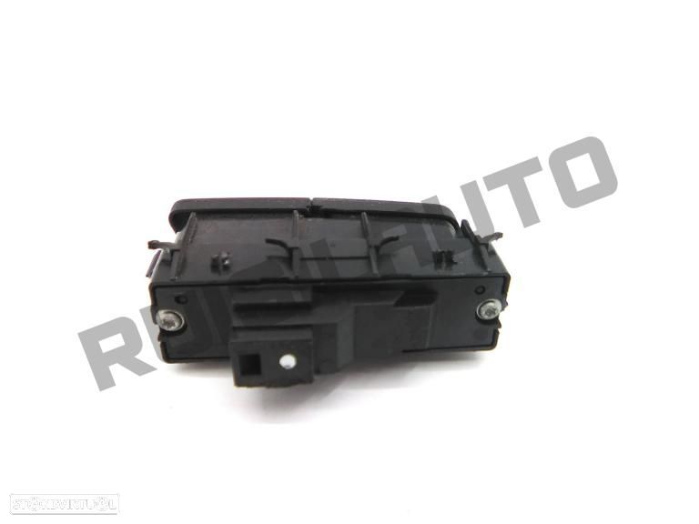 Comando / Botão Fecho Central A20487_06310 Mercedes C W204 Seda - 2