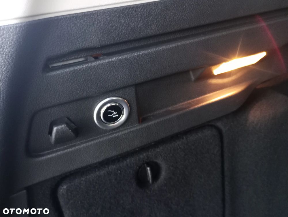 Ford Focus 2.0 TDCi DPF Start-Stopp-System Titanium - 28