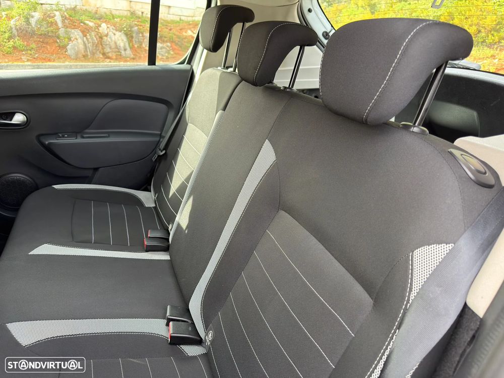 Dacia Sandero 0.9 TCe Stepway - 19