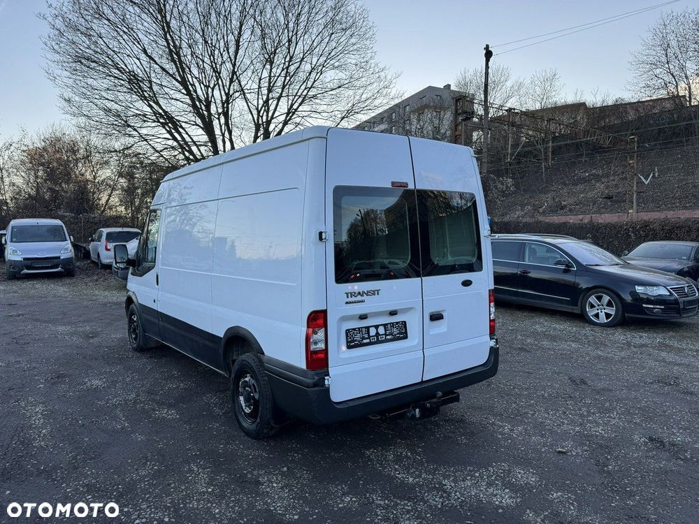 Ford Transit - 21