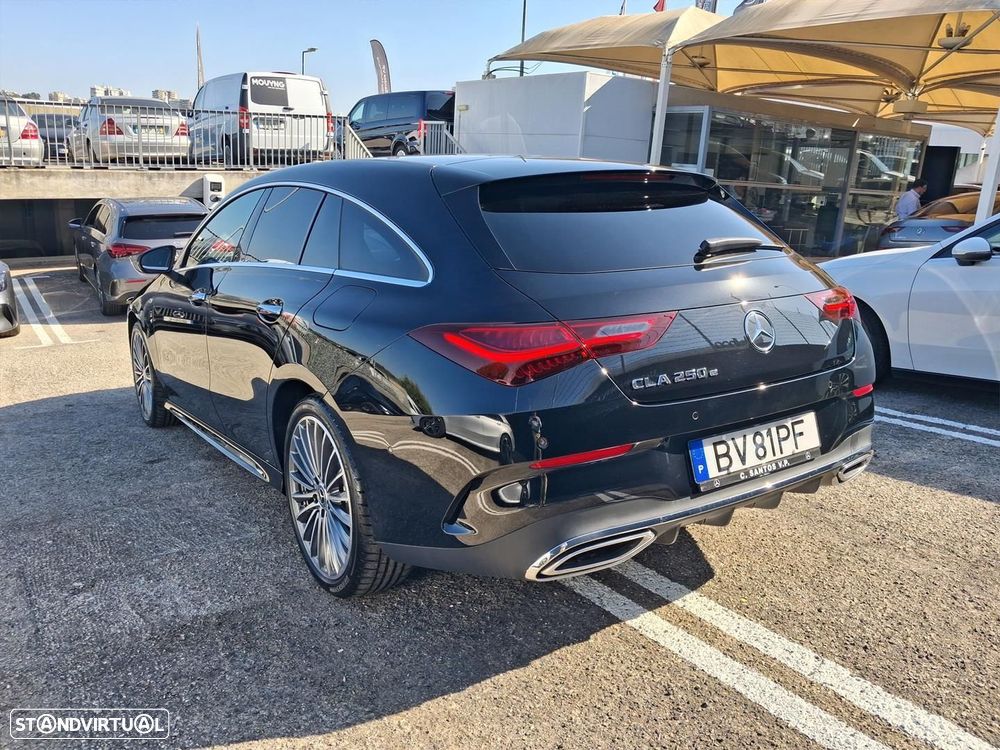 Mercedes-Benz CLA 250 e Shooting Brake AMG Line - 7