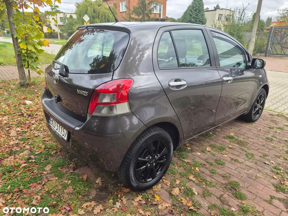 Toyota Yaris 1.0 VVT-i Cool Edition - 7