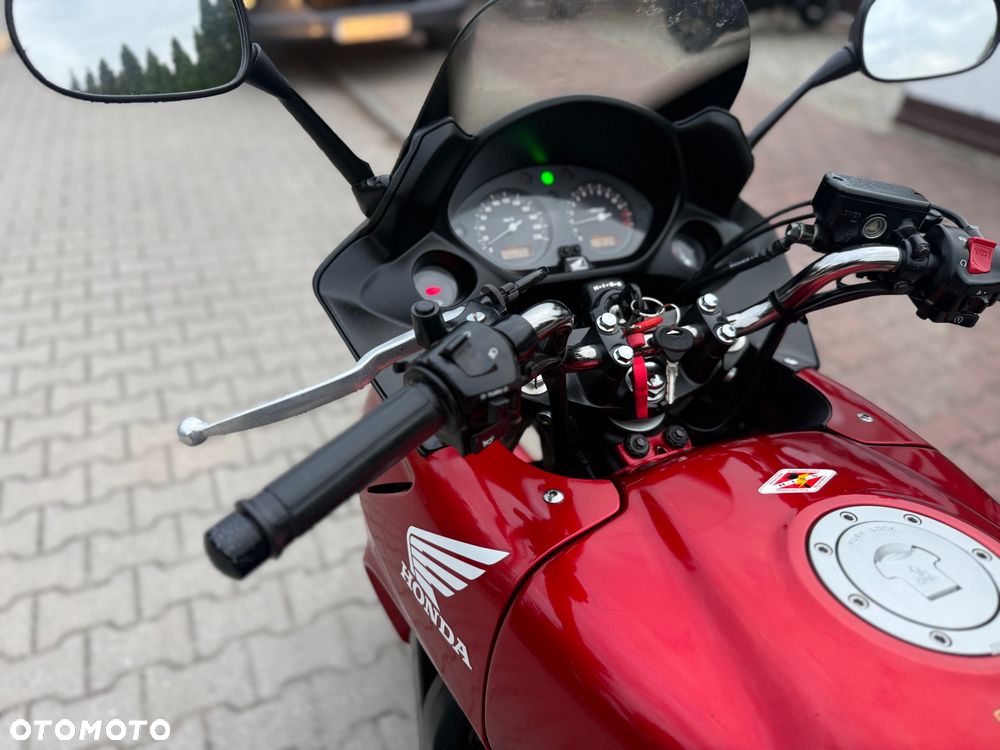 Honda CBF - 23