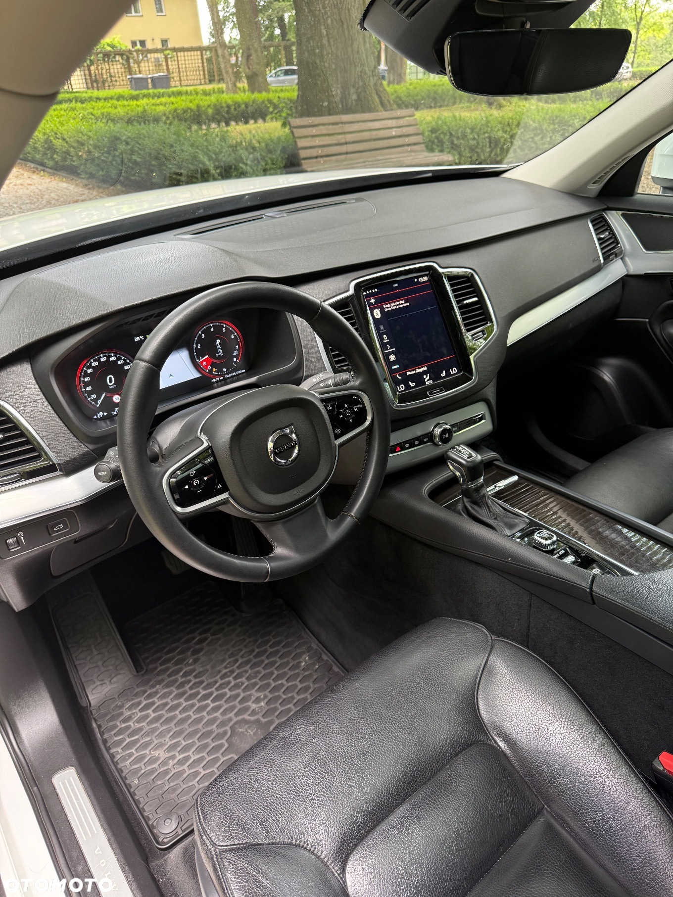 Volvo XC 90 T5 AWD Momentum 7os - 9