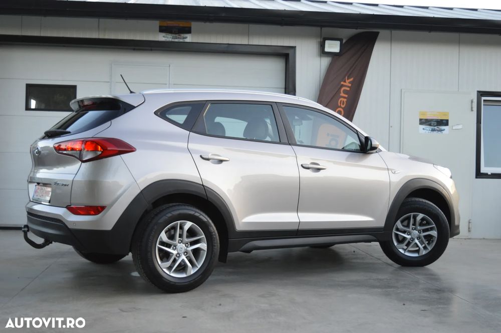 Hyundai Tucson 1.6 GDI 2WD 6MT ISG Comfort - 28