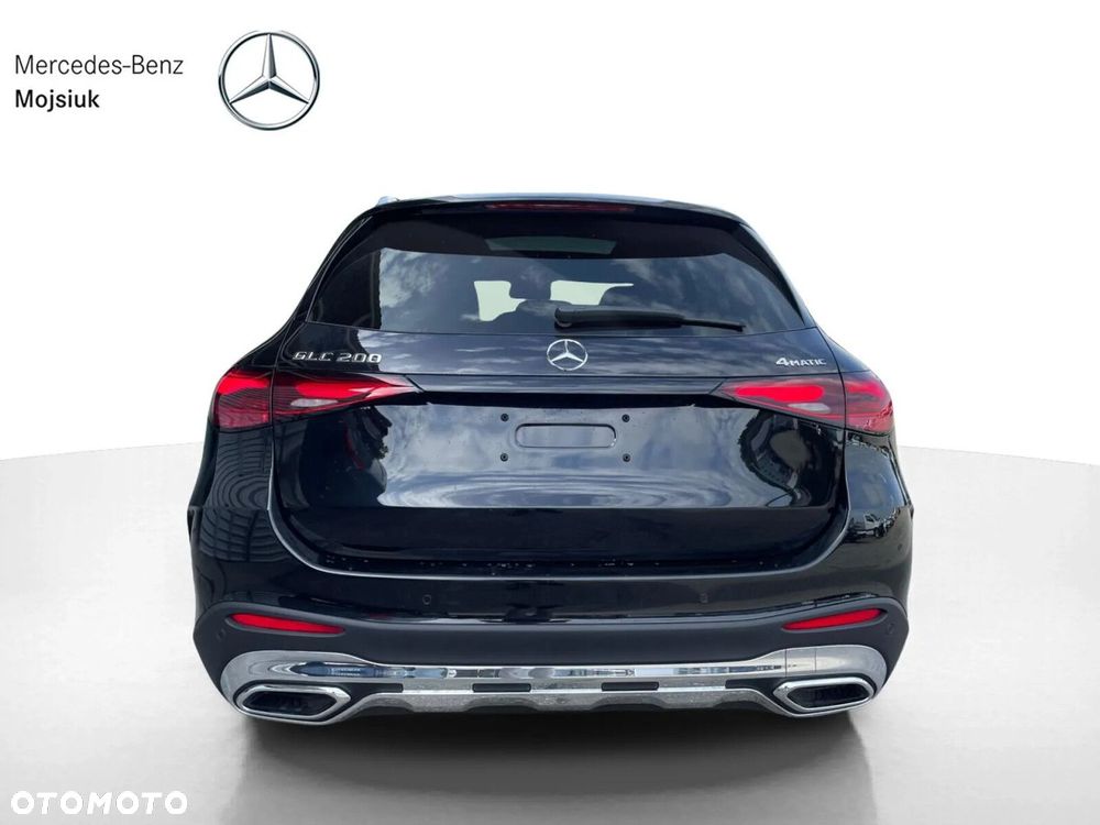 Mercedes-Benz GLC - 7