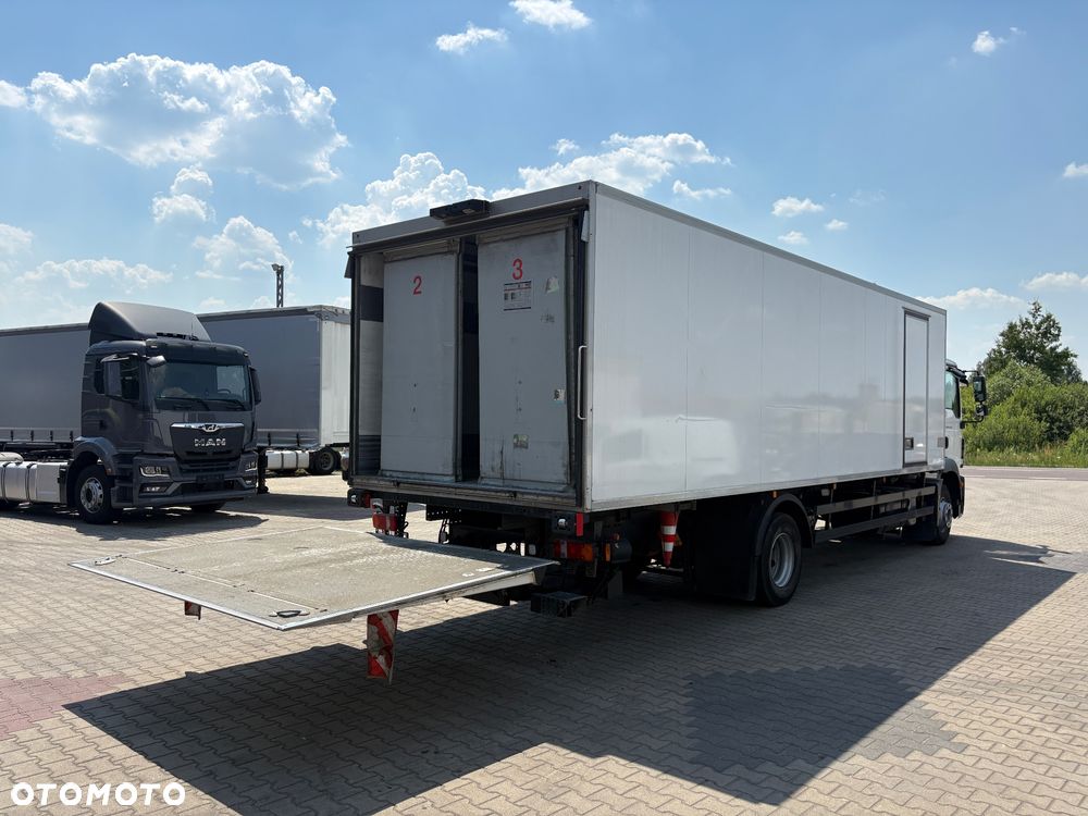 MAN TGM 15.250 / CHŁODNIA CARRIER / DZIELONA KOMORA / DMC 16.000kg / 385.000km przebiegu / WINDA / EURO 6 - 13