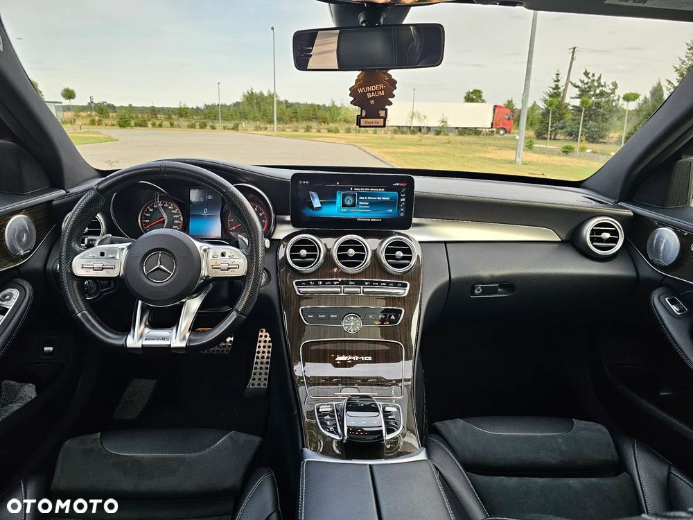 Mercedes-Benz Klasa C 63 AMG 9G - 14