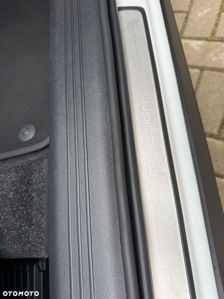 Volvo XC 40 D3 R-Design - 13