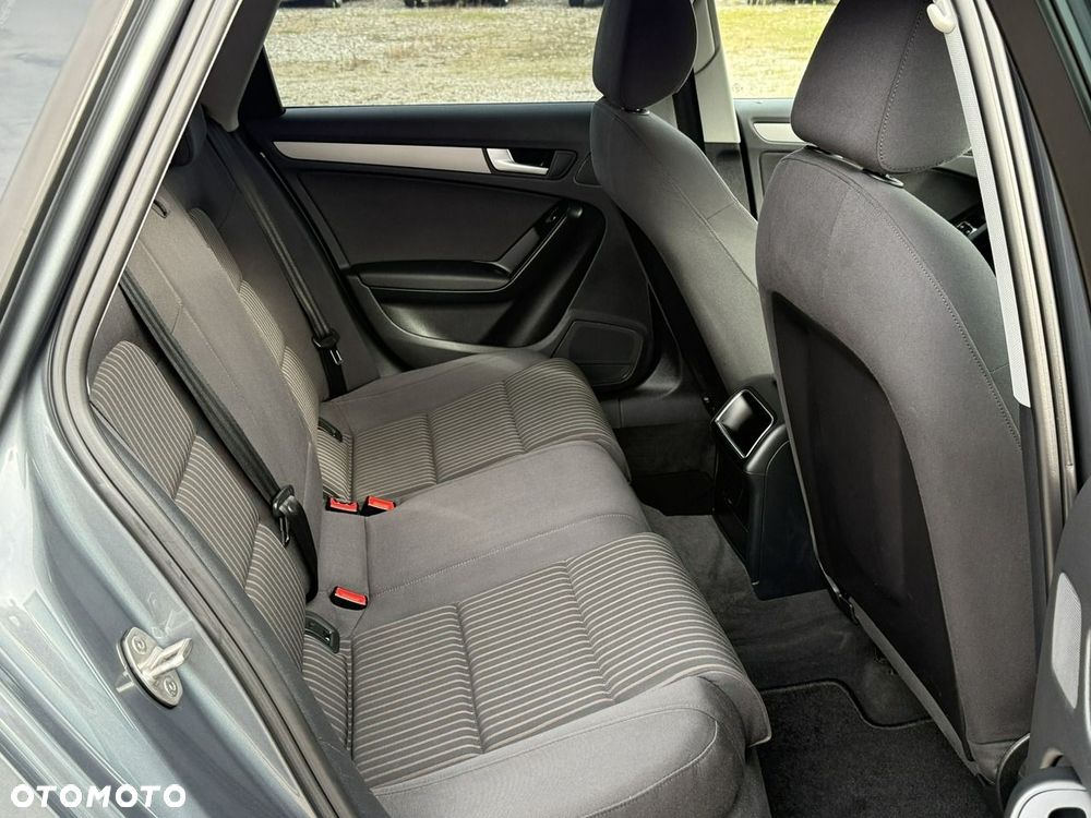 Audi A4 Avant - 29
