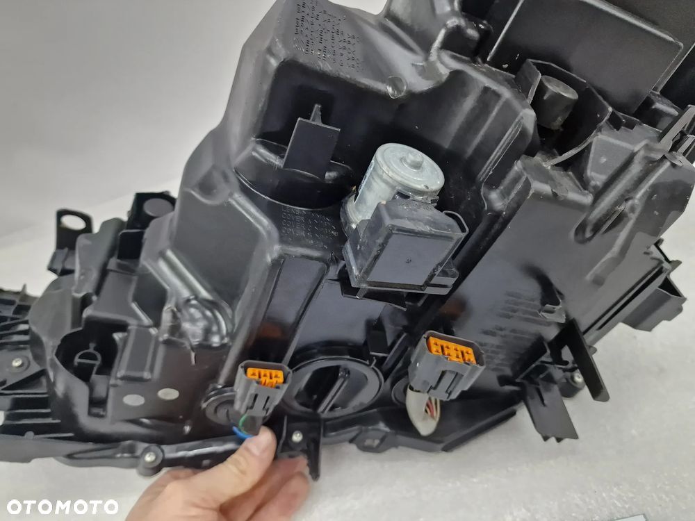 MAZDA 6 GJ LIFT 15- PRAWA LED LAMPA PRZEDNIA PRZÓD , NR AUKCJI LA283 - 20