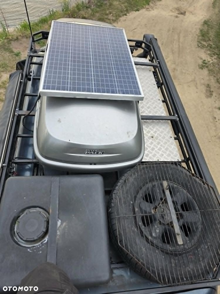Hyundai H-1 Starex - 18