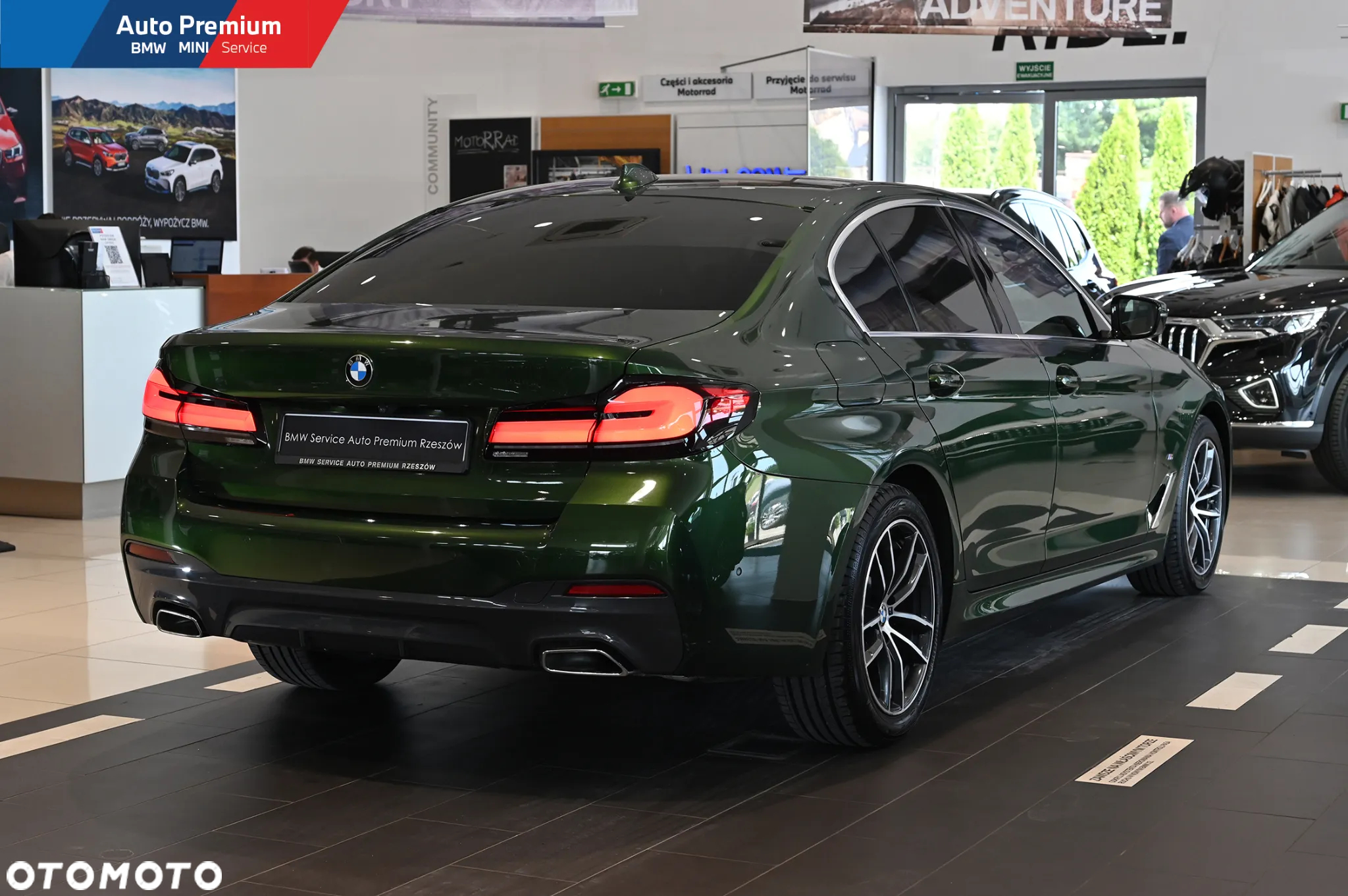 BMW Seria 5 530i xDrive - 11